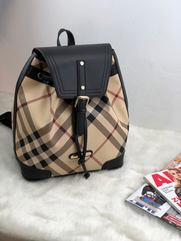 burberry canta suni deri sirt backpack ekose siyah krem
