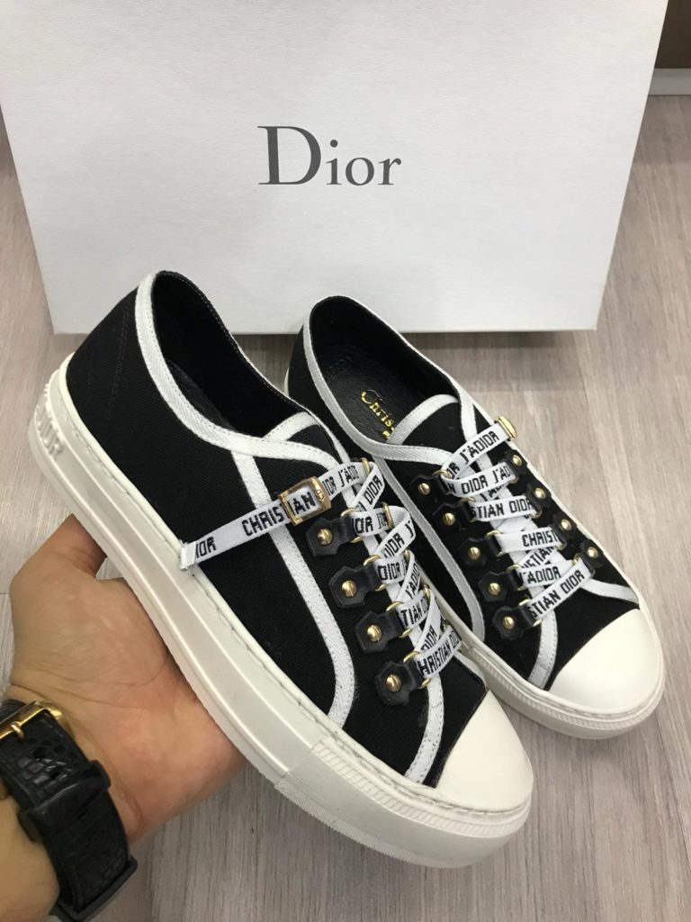 christian dior ayakkabi jadior siyah beyaz tam kalip