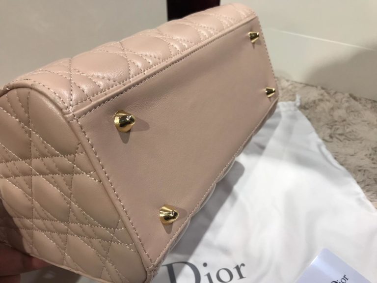 christian dior canta lady pudra ortaboy 24x20