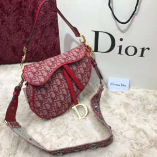 christian dior canta saddle suni deri askili 25x20x6 desenli kirmizi
