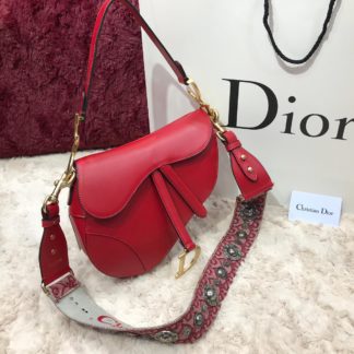 christian dior canta saddle suni deri askili 25x20x6 kirmizi