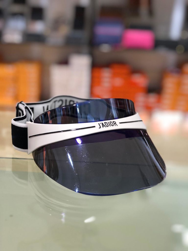 christian dior sun visor jadior sapka aynali