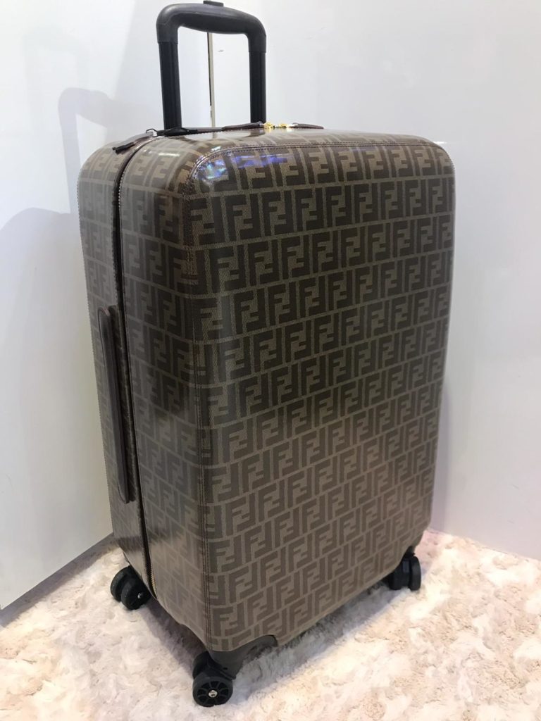 fendi valiz tekerlikli kabin boy