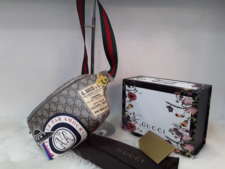 gucci suni deri canta bel cantasi renkli kemer logo baskili
