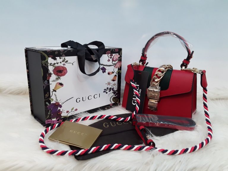 gucci suni deri canta sylvie mini boy cift askili kirmizi 20x14
