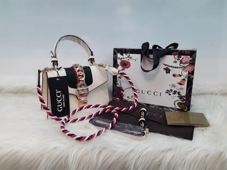 gucci suni deri canta sylvie mini boy cift askili krem 20x14