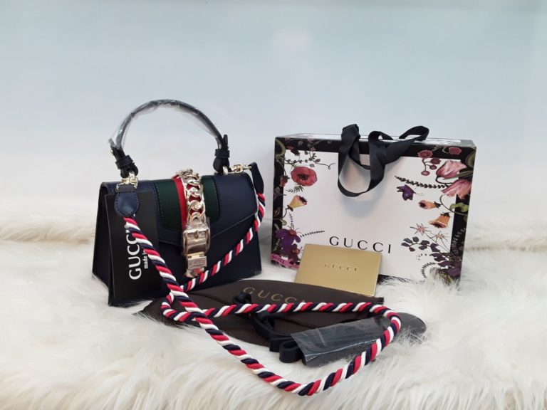gucci suni deri canta sylvie mini boy cift askili lacivert 20x14
