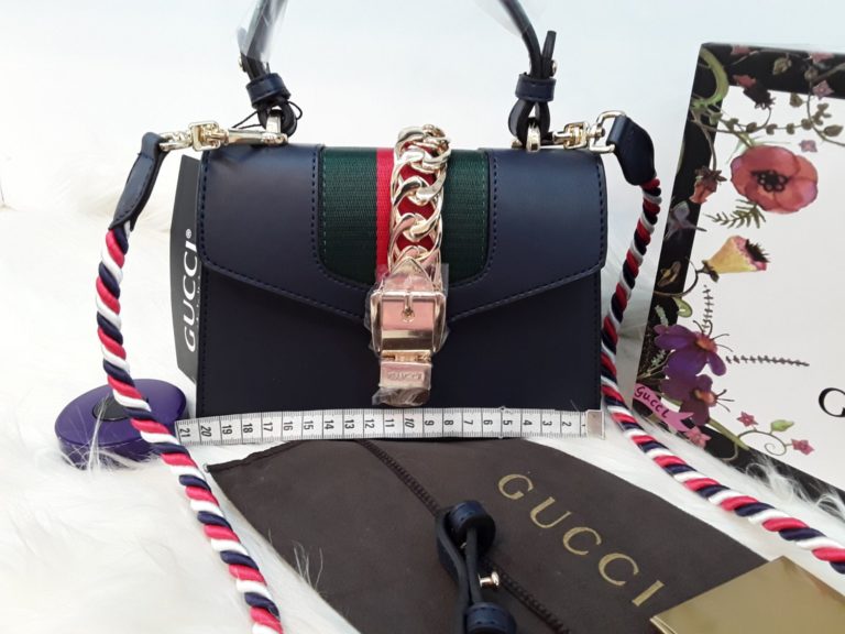 gucci suni deri canta sylvie mini boy cift askili lacivert 20x14