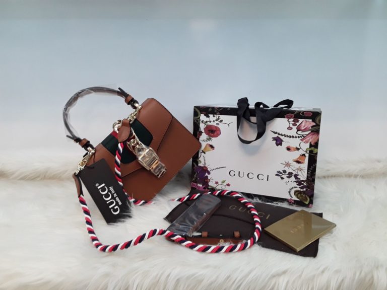 gucci suni deri canta sylvie mini boy cift askili taba 20x14