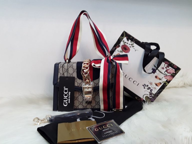 gucci suni deri canta sylvie orta boy cift askili lacivert 26x17