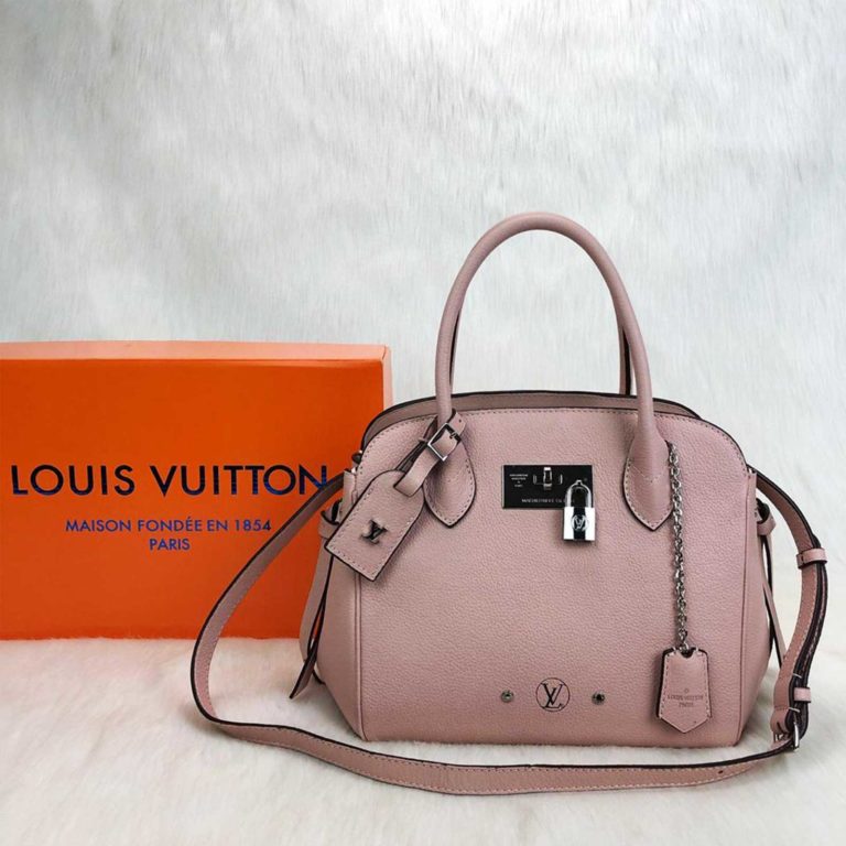 louis vuitton canta milla pembe 23x23