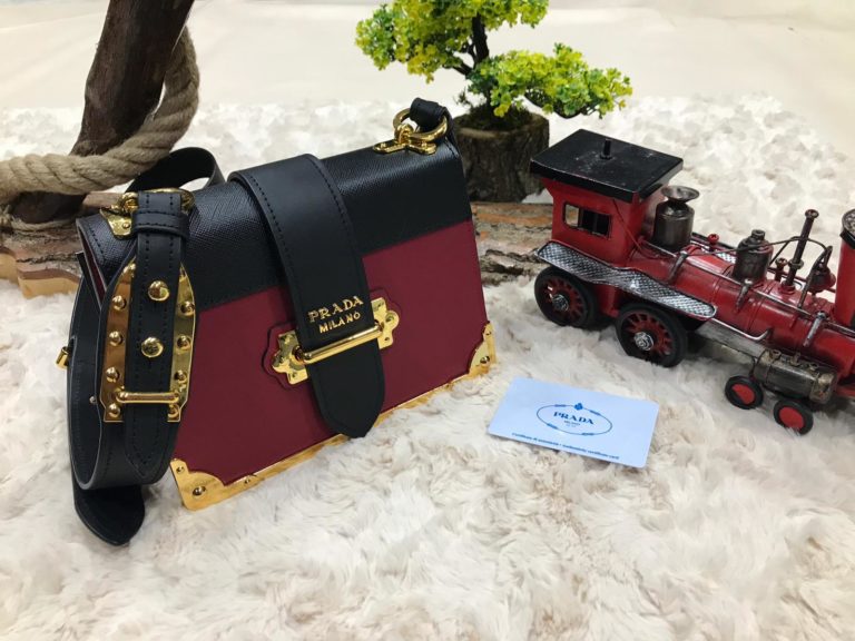 prada canta cahier ithal vip 20x15 kirmizi