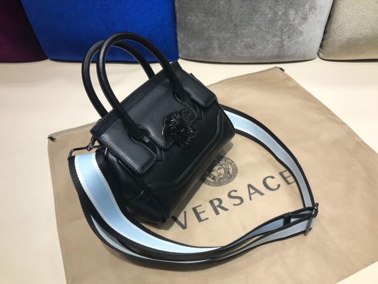 versace canta suni deri palazzo mini boyut capraz askili siyah 22x19