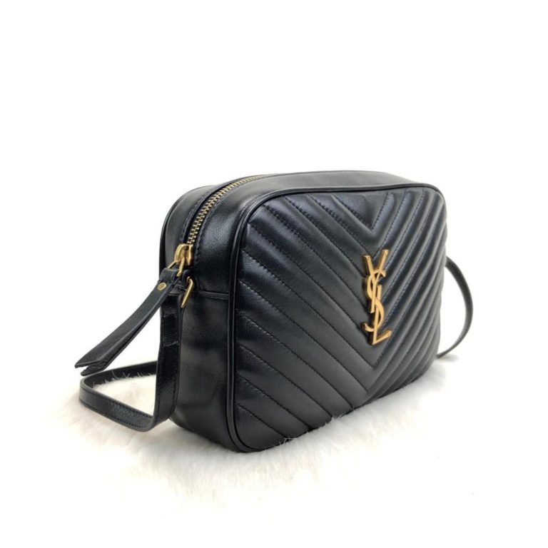 ysl saint laurent canta Lou postaci cantasi siyah gold 23x16cm