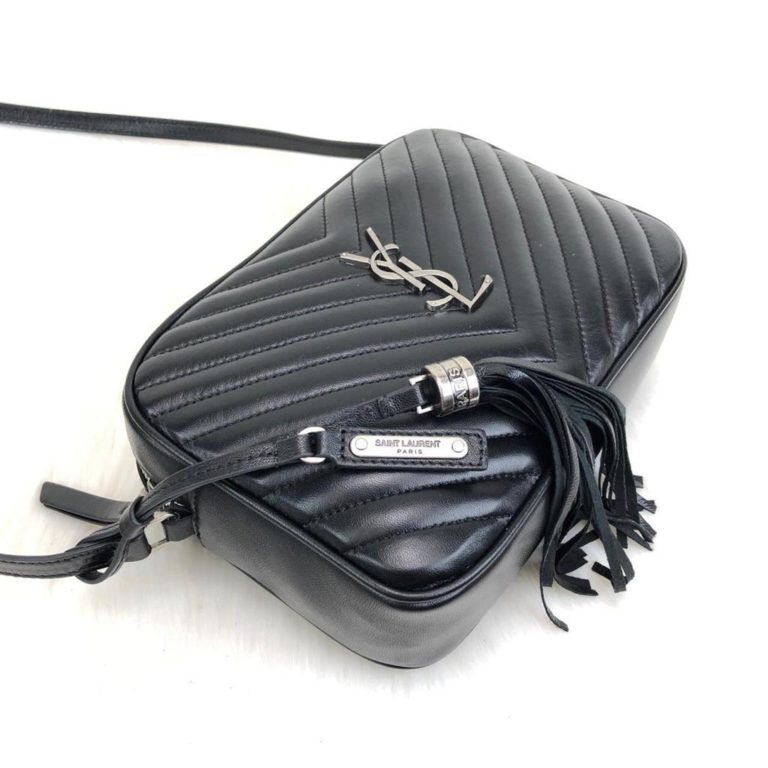 ysl saint laurent canta Lou postaci cantasi siyah silver 23x16cm