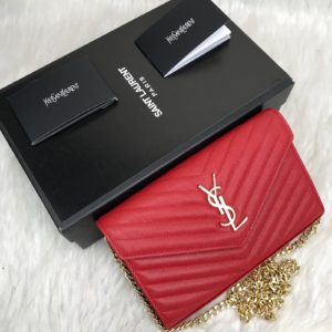 ysl saint laurent canta quilted omuz cantasi gold kirmizi 23x15