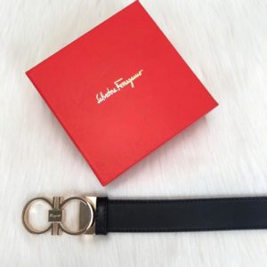 ferragamo kemer erkek siyah mat gold parlak toka