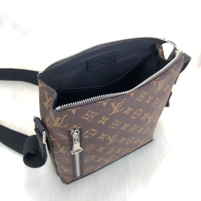 louis vuitton canta Massenger erkek postaci cantasi monogram siyah 24.5x21