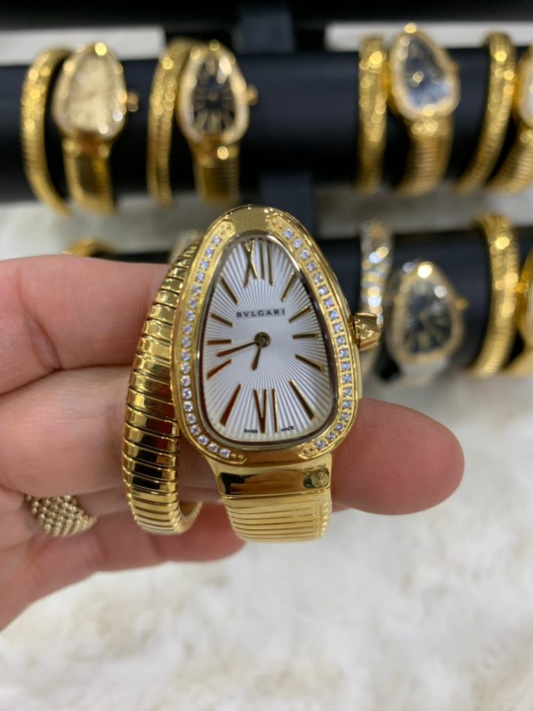 bvlgari saat gold tasli beyaz