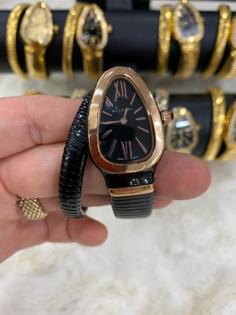 bvlgari saat siyah rose gold