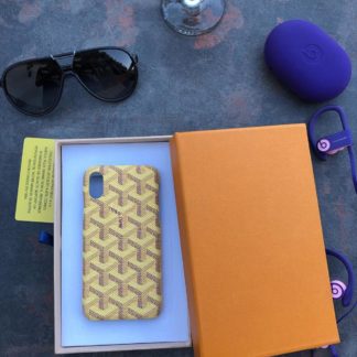 goyard telefon kilifi sari