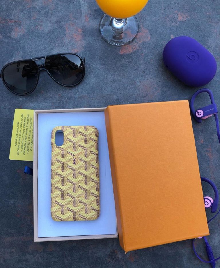 goyard telefon kilifi sari