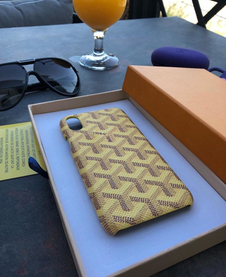 goyard telefon kilifi sari