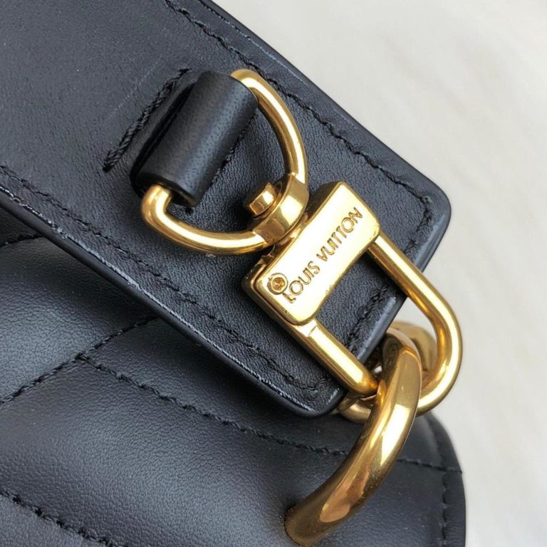 louis vuitton canta New Wave siyah 25x15cm