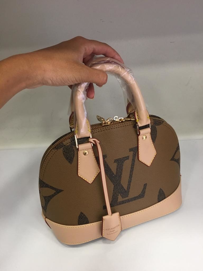 louis vuitton canta suni deri alma monogram cift tarafli 27x13cm