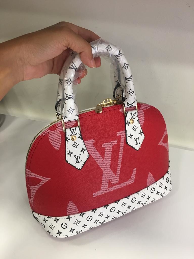 louis vuitton canta suni deri alma monogram cift tarafli beyaz fusya pembe 27x13cm
