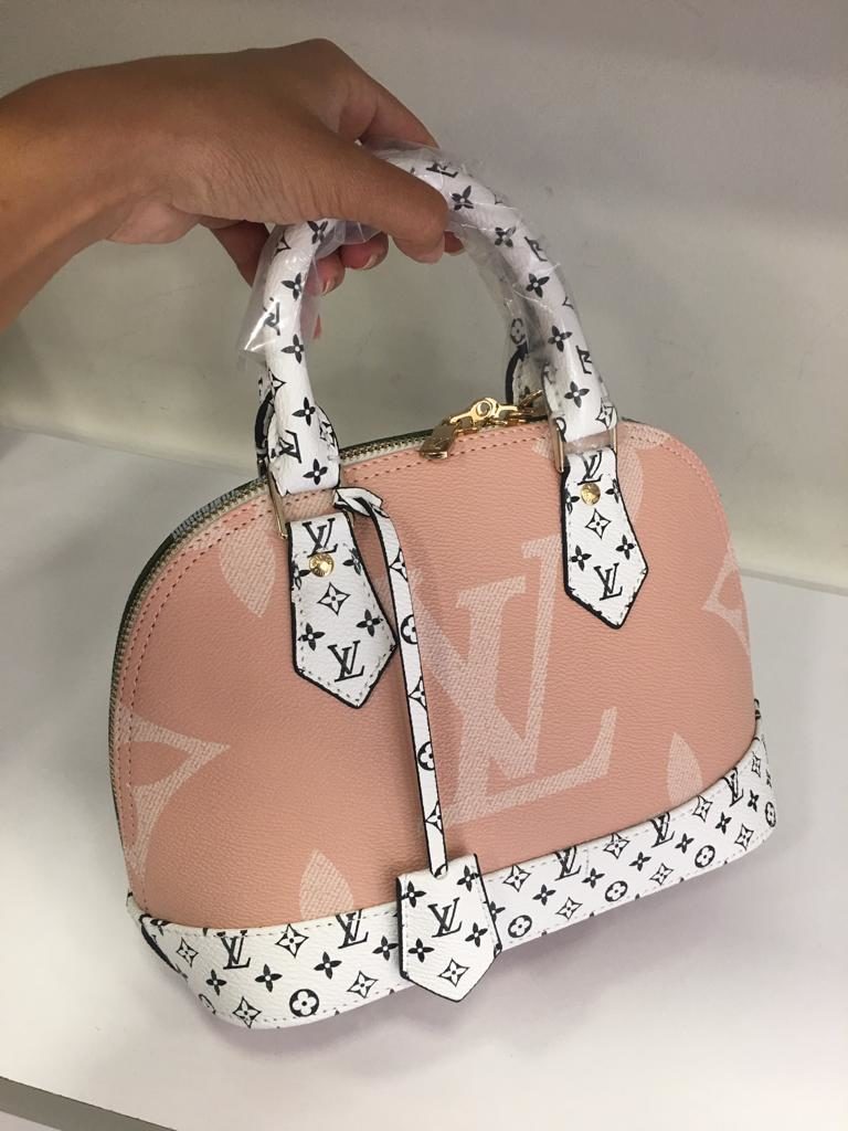 louis vuitton canta suni deri alma monogram cift tarafli pudra pembe yesil 27x13cm