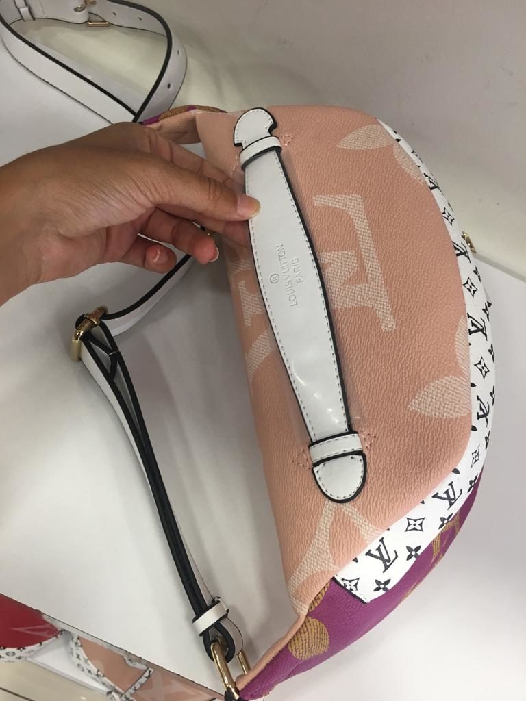 louis vuitton canta suni deri bumbag bel cantasi monogram cift tarafli fusya pembe 37x14cm