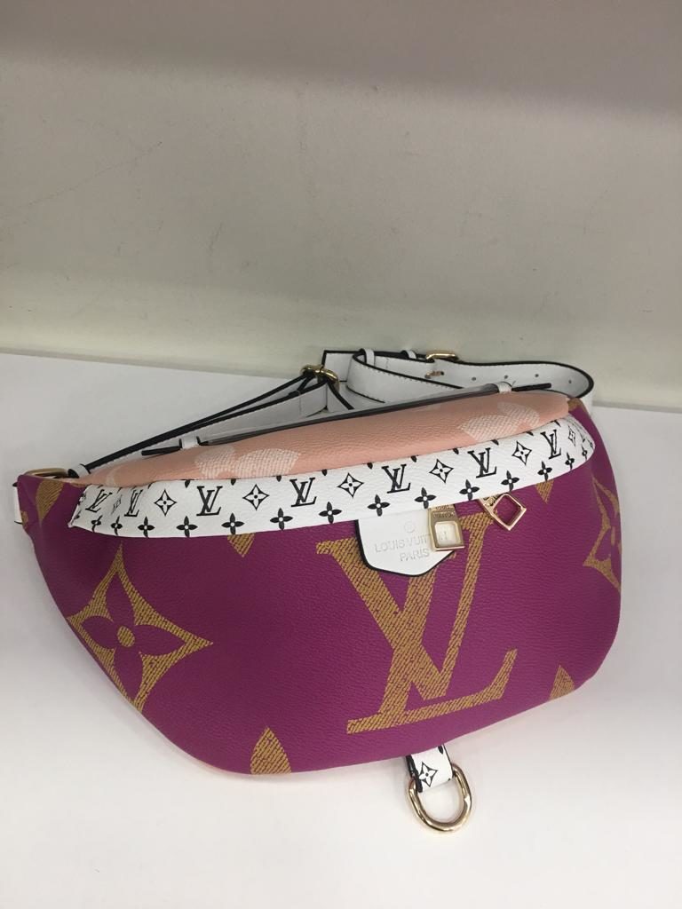 louis vuitton canta suni deri bumbag bel cantasi monogram cift tarafli fusya pembe 37x14cm