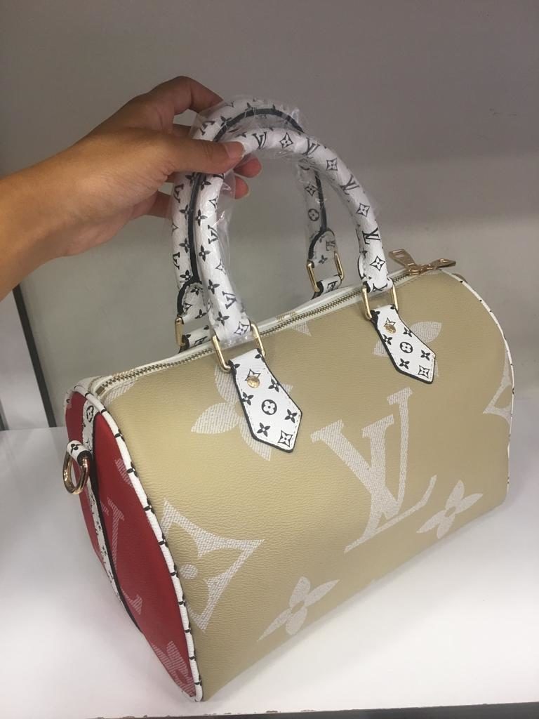 louis vuitton canta suni deri speedy monogram buyuk logo 30cm cift tarafli vizon beyaz
