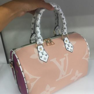 louis vuitton canta suni deri speedy monogram buyuk logo 30cm cift tarafli yesil pudra pembe
