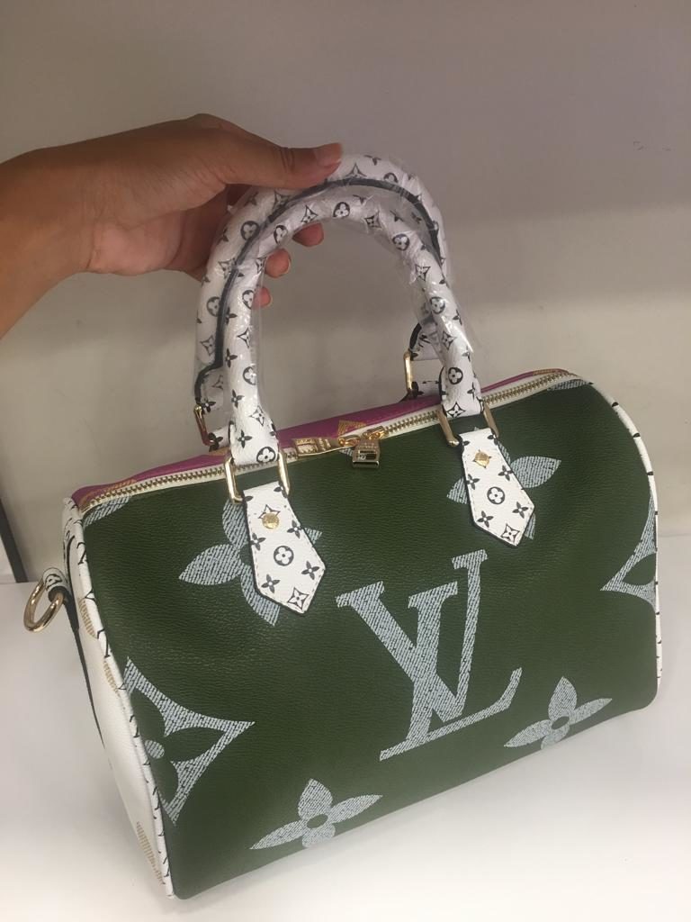 louis vuitton canta suni deri speedy monogram pembe fusya buyuk logo 30cm cift tarafli