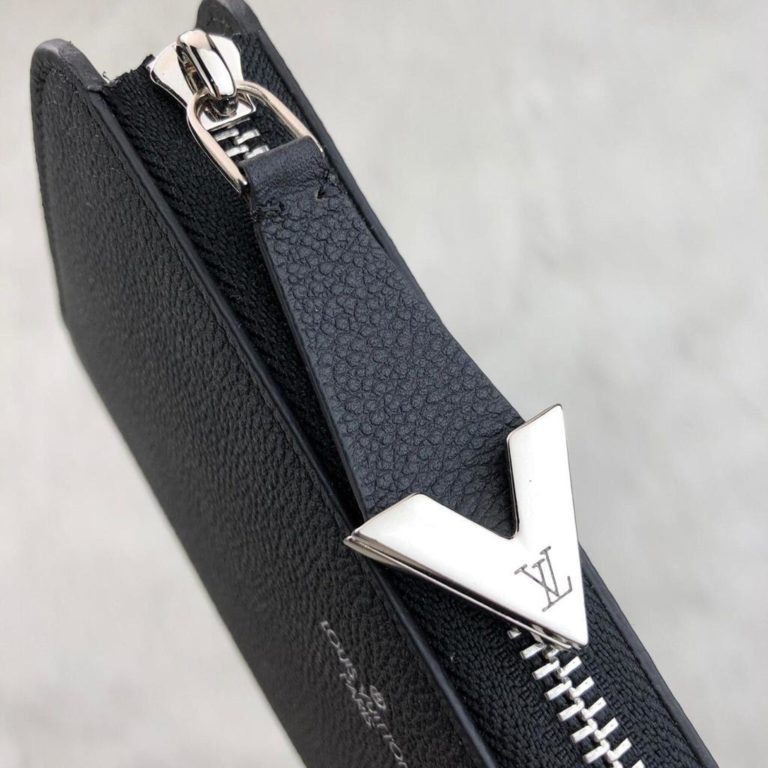 louis vuitton cuzdan Comete siyah ithal 19x11x3 cm