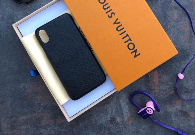 louis vuitton telefon kilifi siyah