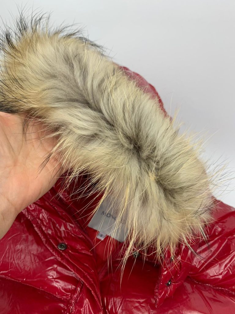 moncler mont parlak kirmizi kapuson