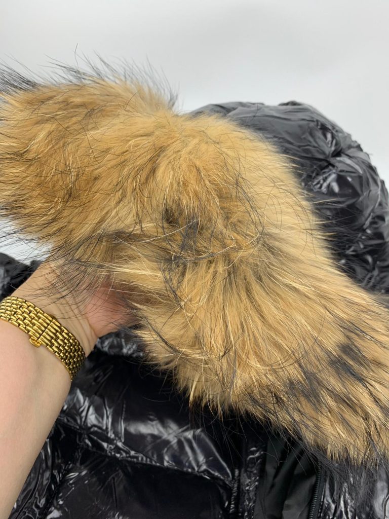 moncler mont parlak siyah kapuson
