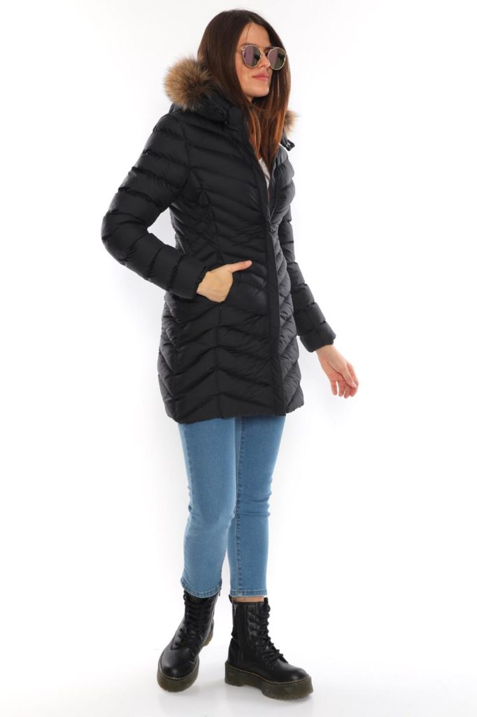 moncler mont uzun mat siyah oklu dikis