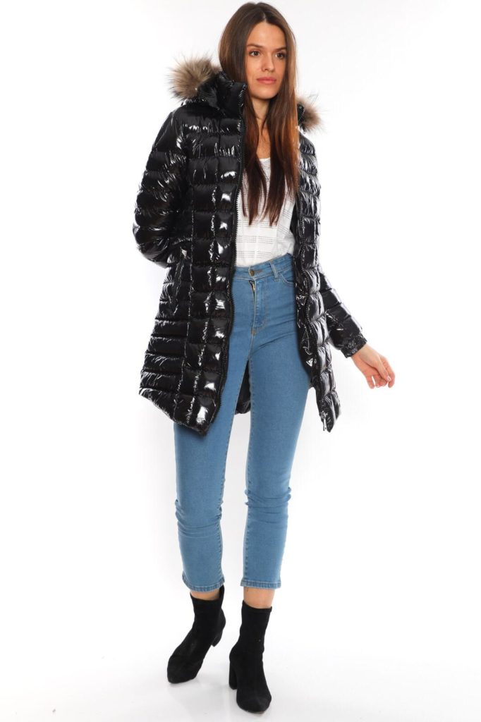 moncler mont uzun parlak siyah kare dikis