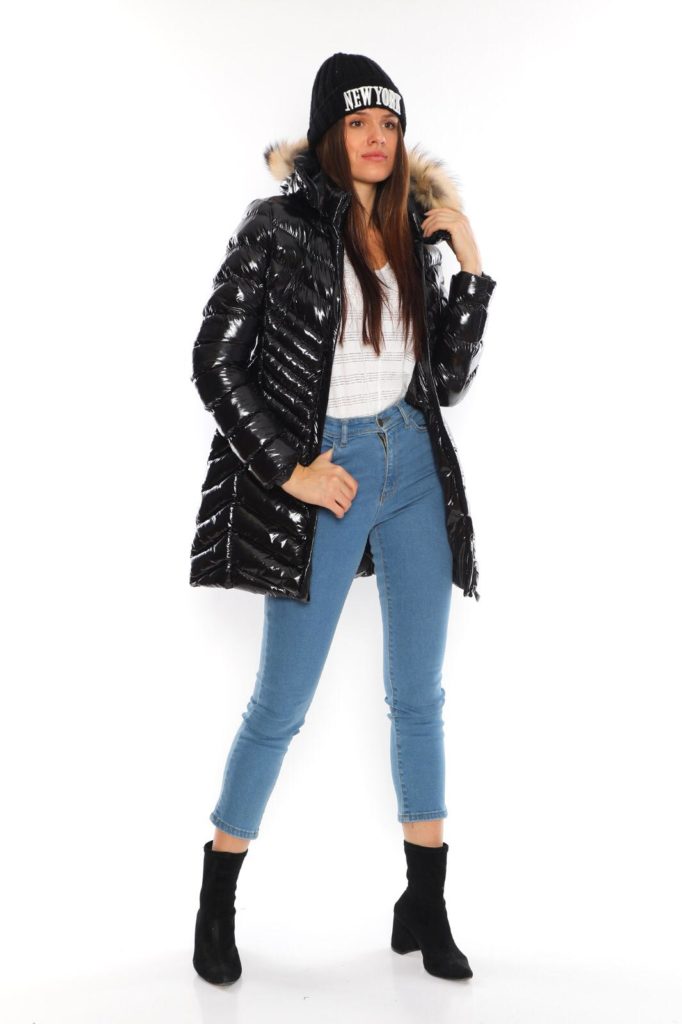 moncler mont uzun parlak siyah oklu dikis