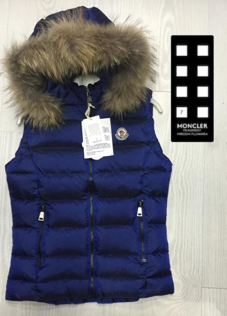 moncler yelek mat mavi kapusonlu