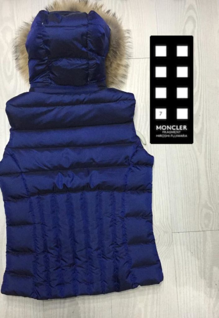 moncler yelek mat mavikapusonlu