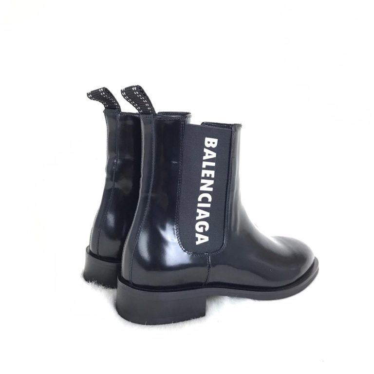 balenciaga ayakkabi bot