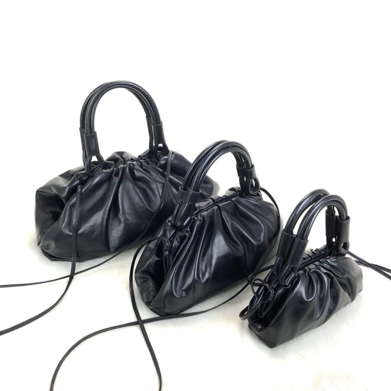 bottega vanetta canta handle pouch buyuk 2020 40x18