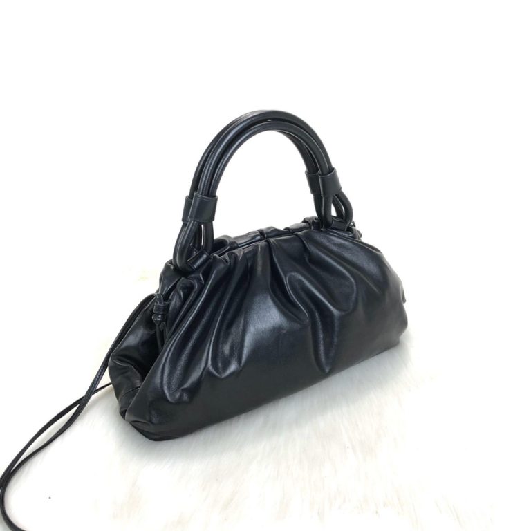 bottega vanetta canta handle pouch orta 2020 30x15