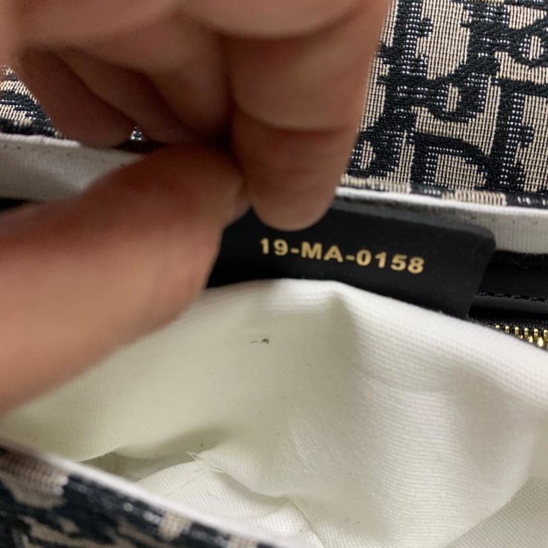 christian dior canta saddle ultra matte 26x20