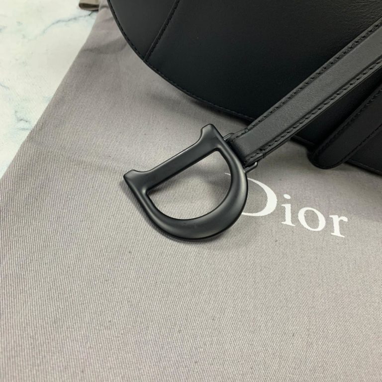 christian dior canta saddle ultra matte siyah 26x20